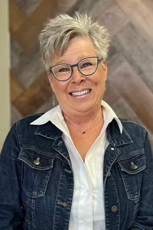 Barb deWaard